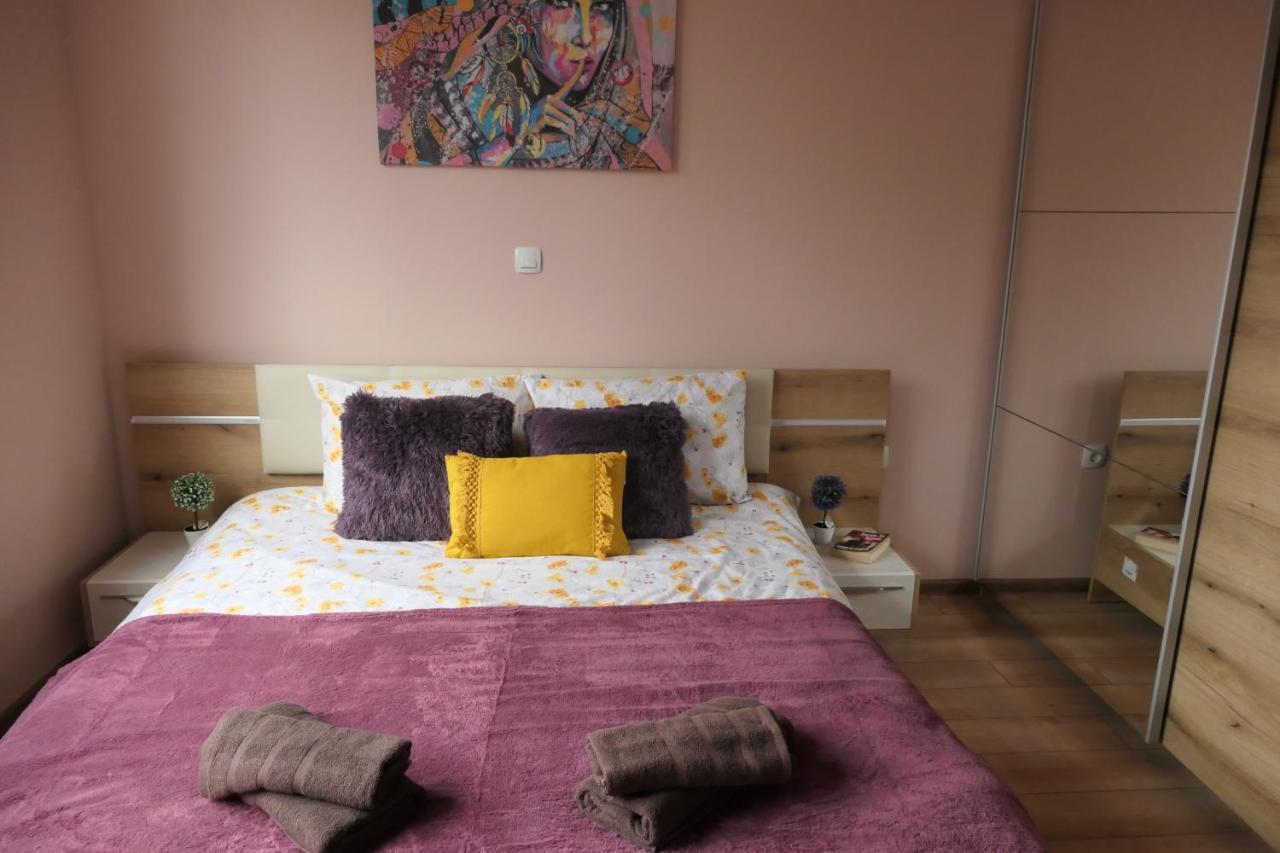 Nikol 2 Deluxe Apartman Velingrad Kültér fotó