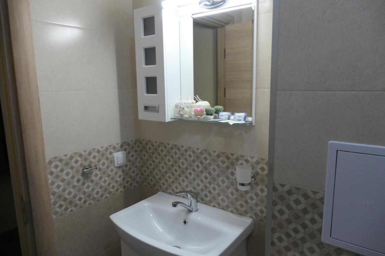 Nikol 2 Deluxe Apartman Velingrad Kültér fotó