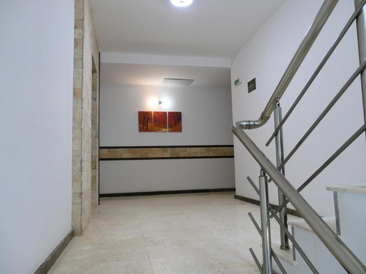 Nikol 2 Deluxe Apartman Velingrad Kültér fotó