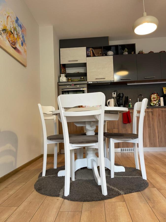 Nikol 2 Deluxe Apartman Velingrad Kültér fotó